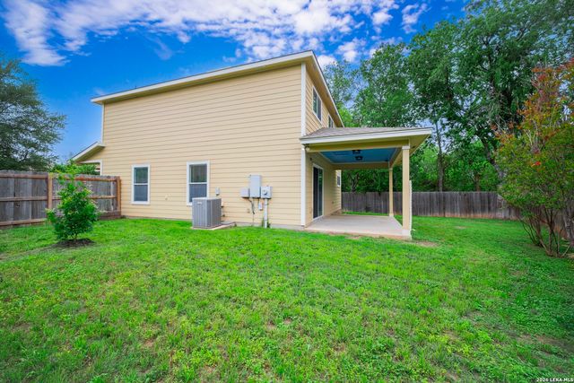 16642 EMERALD BLF, Selma, TX 78154