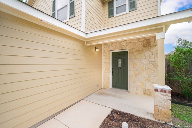 16642 EMERALD BLF, Selma, TX 78154