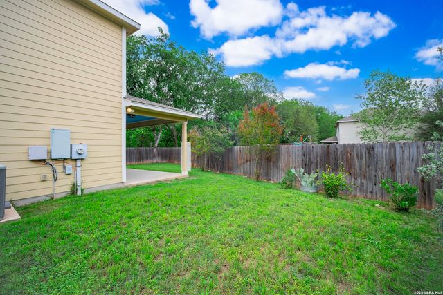 16642 EMERALD BLF, Selma, TX 78154