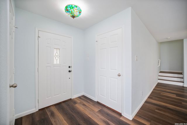 16642 EMERALD BLF, Selma, TX 78154