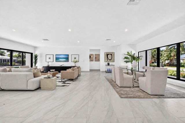3111 NE 55th Street, Fort Lauderdale, FL 33308