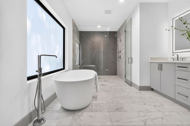 3111 NE 55th Street, Fort Lauderdale, FL 33308