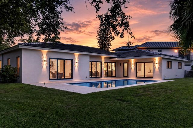 3111 NE 55th Street, Fort Lauderdale, FL 33308
