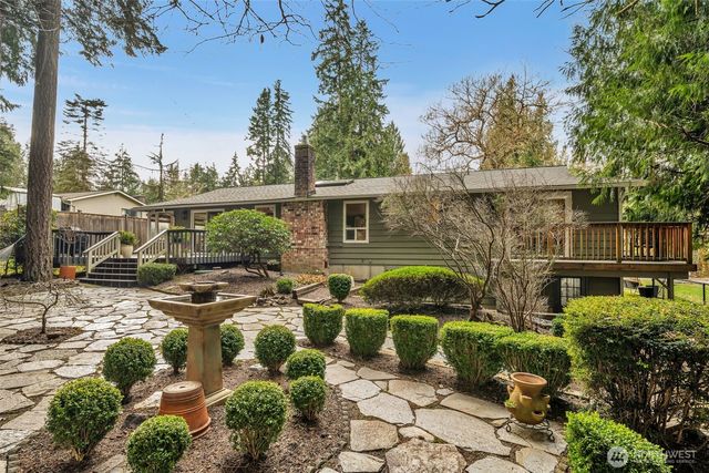 15528 186th Avenue NE, Woodinville, WA 98072