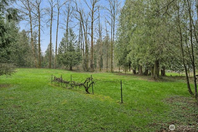 15528 186th Avenue NE, Woodinville, WA 98072