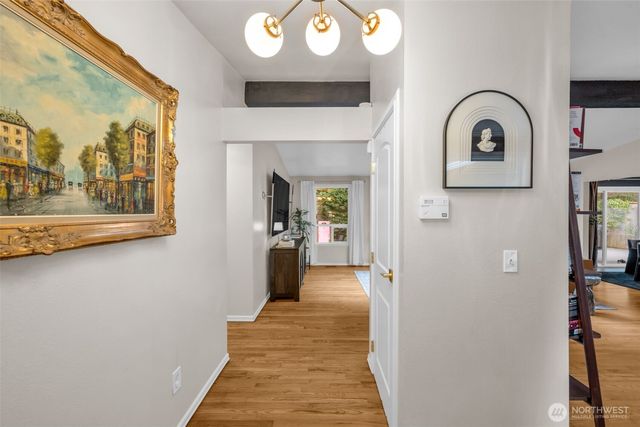 15528 186th Avenue NE, Woodinville, WA 98072