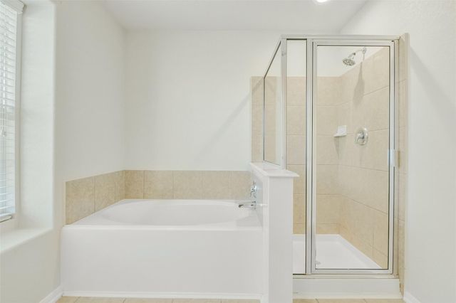 8706 Challis Park Court, Houston, TX 77040