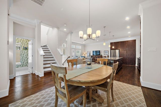 2406 Beall Street C, Houston, TX 77008