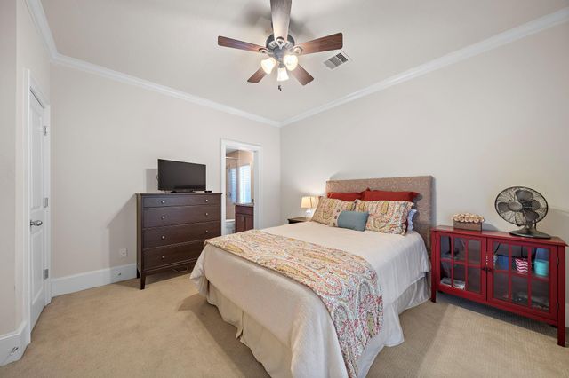 2406 Beall Street C, Houston, TX 77008