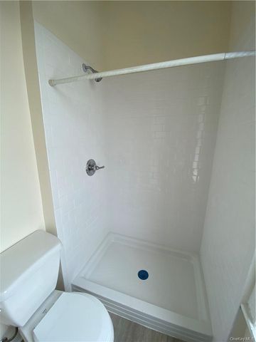 8 Franklin Avenue 1, Pearl River, NY 10965