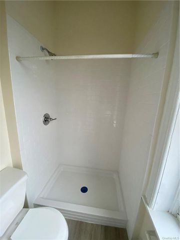 8 Franklin Avenue 1, Pearl River, NY 10965