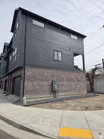 314 E WOODSCAPE WAY, Sandy, UT 84047