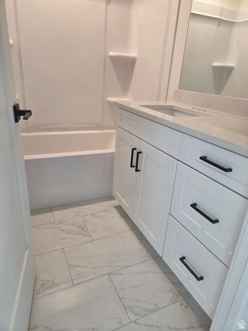 314 E WOODSCAPE WAY, Sandy, UT 84047