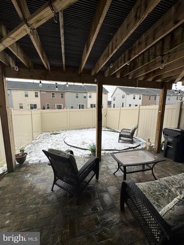 10706 LAMOKA LN, New Market, MD 21774