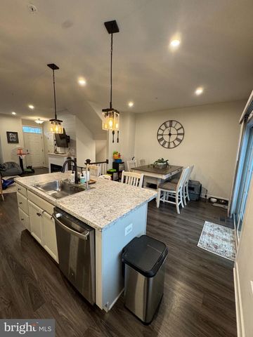 10706 LAMOKA LN, New Market, MD 21774