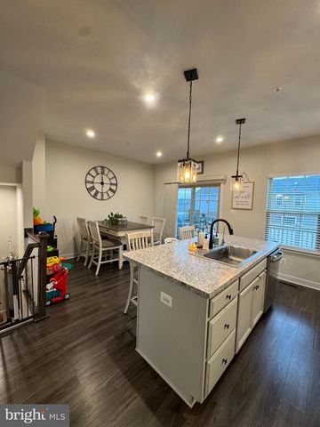 10706 LAMOKA LN, New Market, MD 21774