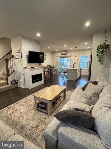 10706 LAMOKA LN, New Market, MD 21774