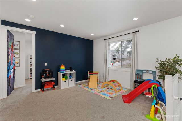 795 SE Nordmann Loop, Port Orchard, WA 98366