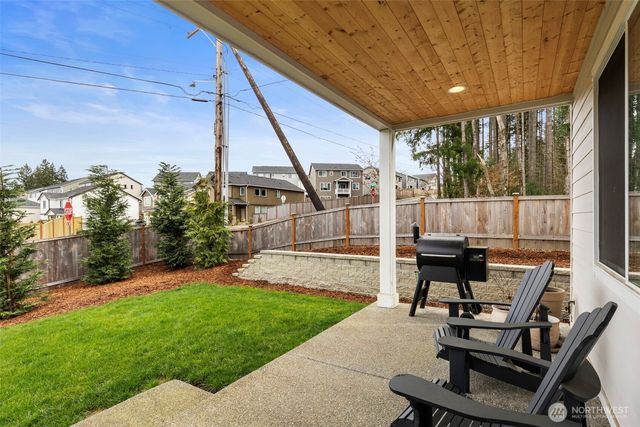 795 SE Nordmann Loop, Port Orchard, WA 98366