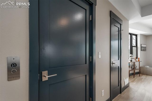 101 Beckers Lane, Manitou Springs, CO 80829