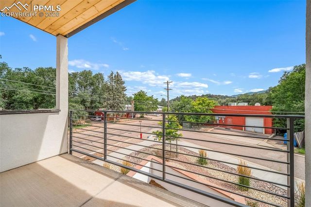 101 Beckers Lane, Manitou Springs, CO 80829