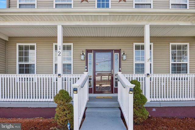 12 GEORGE ST, Mount Ephraim, NJ 08059