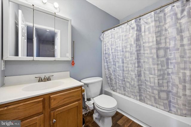 12 GEORGE ST, Mount Ephraim, NJ 08059