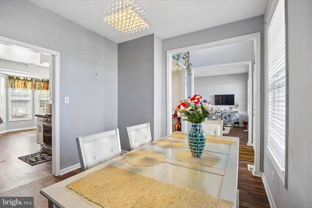 12 GEORGE ST, Mount Ephraim, NJ 08059