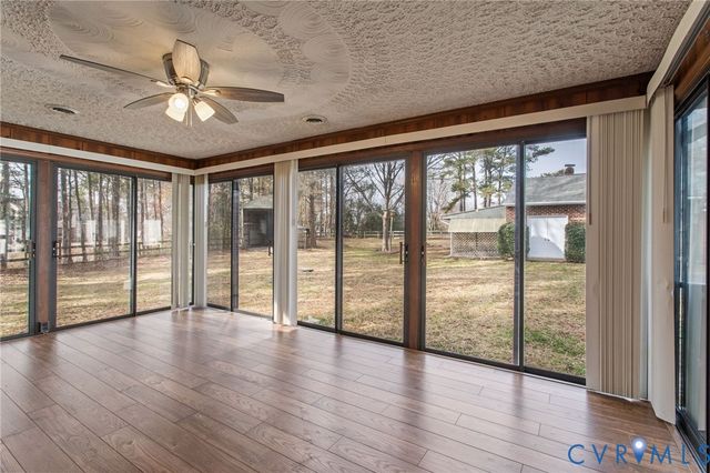 7097 Bonniefield Dr, Mechanicsville, VA 23111