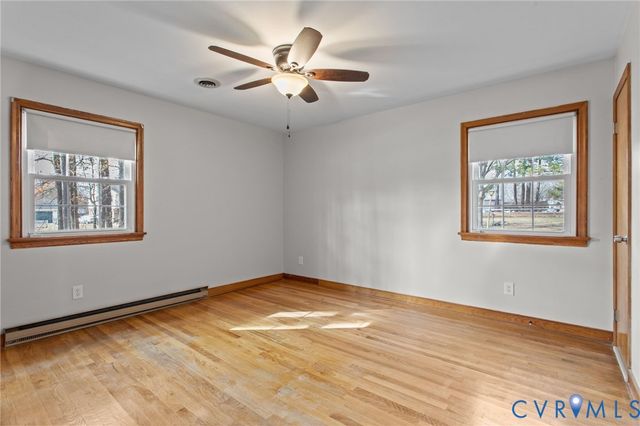 7097 Bonniefield Dr, Mechanicsville, VA 23111