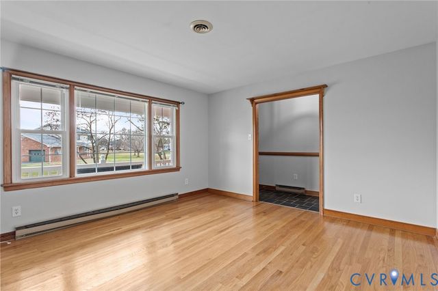 7097 Bonniefield Dr, Mechanicsville, VA 23111