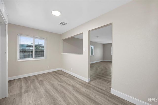 5900 Leo Street, Bakersfield, CA 93307