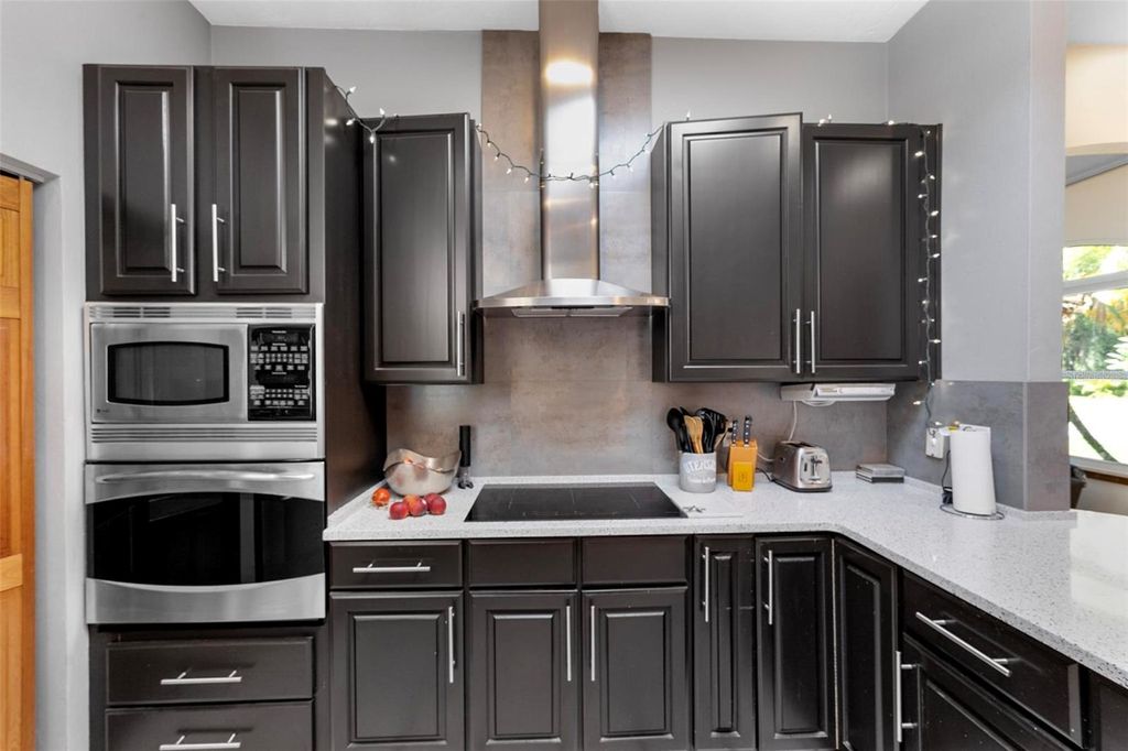 Image 14 of property listing at 725 INGHAM ROAD, New Smyrna Beach, FL 32168