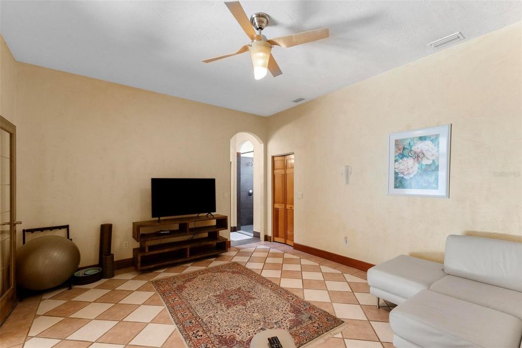 Image 21 of property listing at 725 INGHAM ROAD, New Smyrna Beach, FL 32168