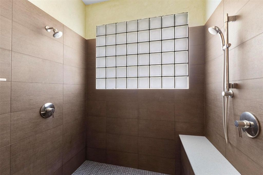 Image 25 of property listing at 725 INGHAM ROAD, New Smyrna Beach, FL 32168