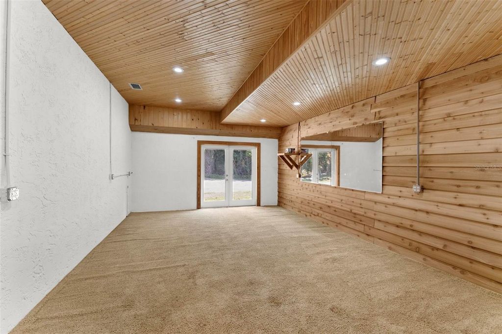 Image 35 of property listing at 725 INGHAM ROAD, New Smyrna Beach, FL 32168