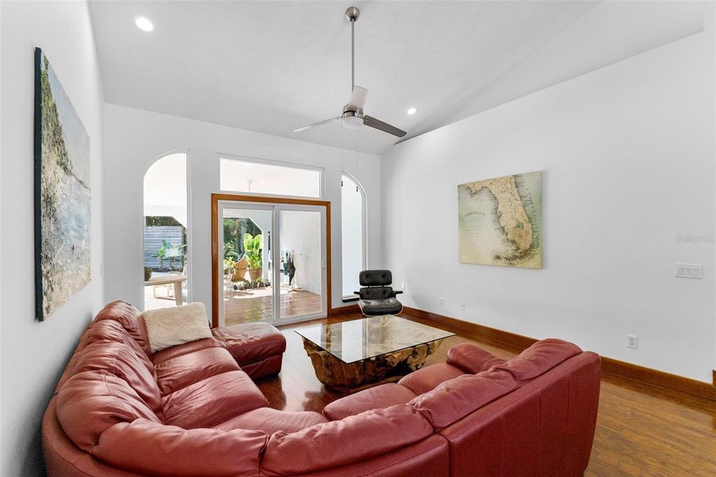 Image 9 of property listing at 725 INGHAM ROAD, New Smyrna Beach, FL 32168