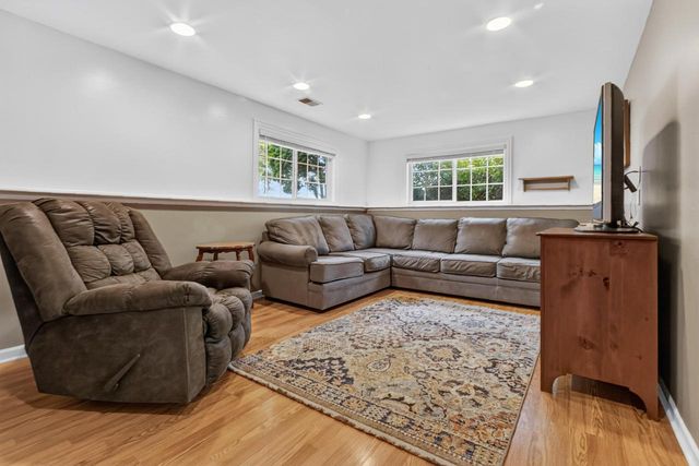 38112 87th STREET, Burlington, WI 53105