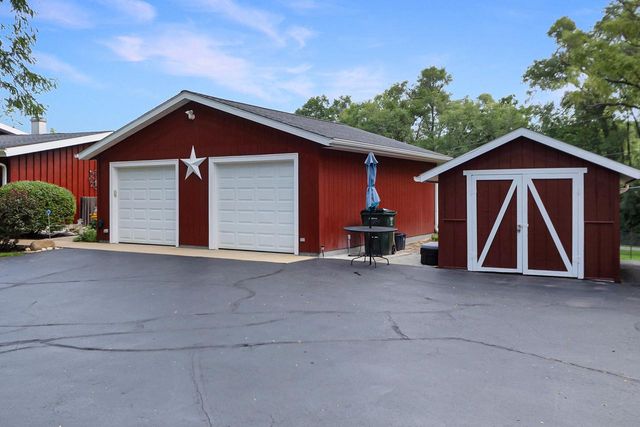38112 87th STREET, Burlington, WI 53105