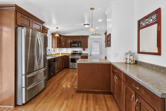 38112 87th STREET, Burlington, WI 53105