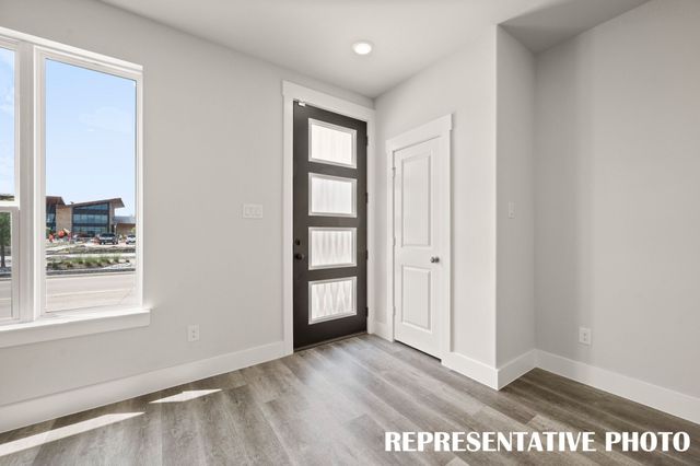 1837 Summer Aura, Mesquite, TX 75181