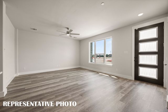 1837 Summer Aura, Mesquite, TX 75181