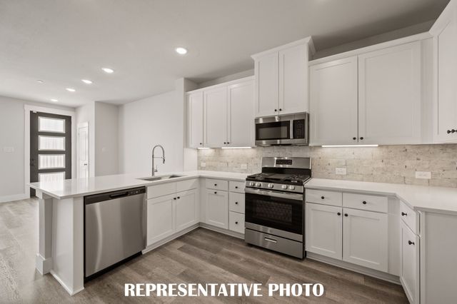 1837 Summer Aura, Mesquite, TX 75181