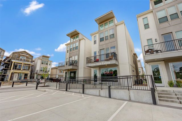 18732 Centro Main Street B, Shenandoah, TX 77385