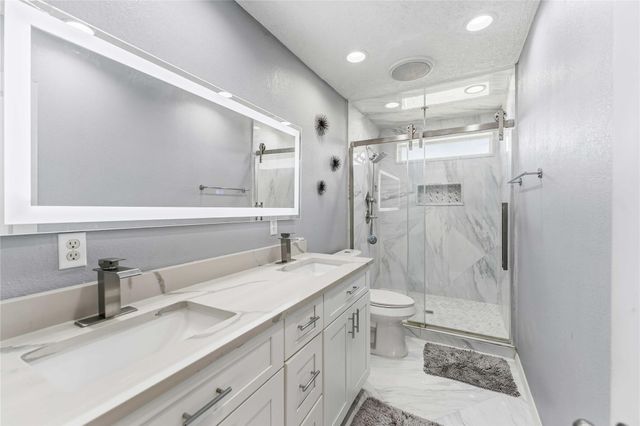 1207 Hollowood Lane, Missouri City, TX 77489