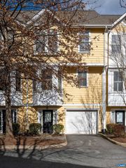 104 MELBOURNE PRK #D, Charlottesville, VA 22901