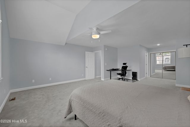 6211 Wrightsville Avenue Apt 129, Wilmington, NC 28403
