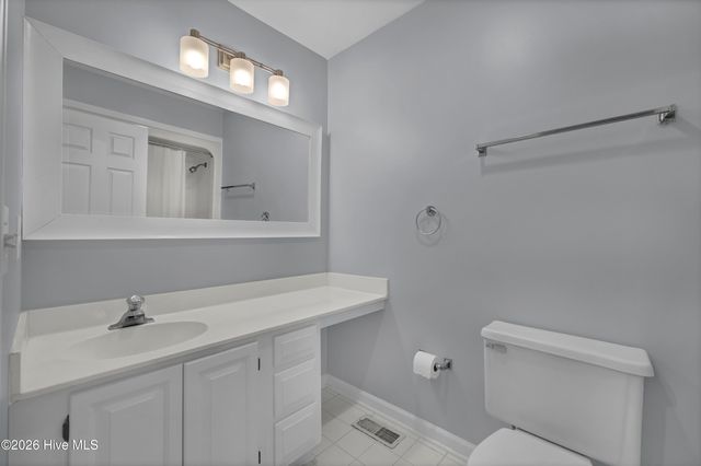 6211 Wrightsville Avenue Apt 129, Wilmington, NC 28403
