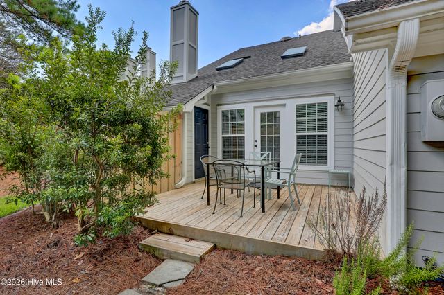 6211 Wrightsville Avenue Apt 129, Wilmington, NC 28403