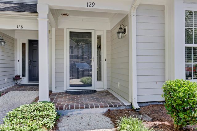 6211 Wrightsville Avenue Apt 129, Wilmington, NC 28403